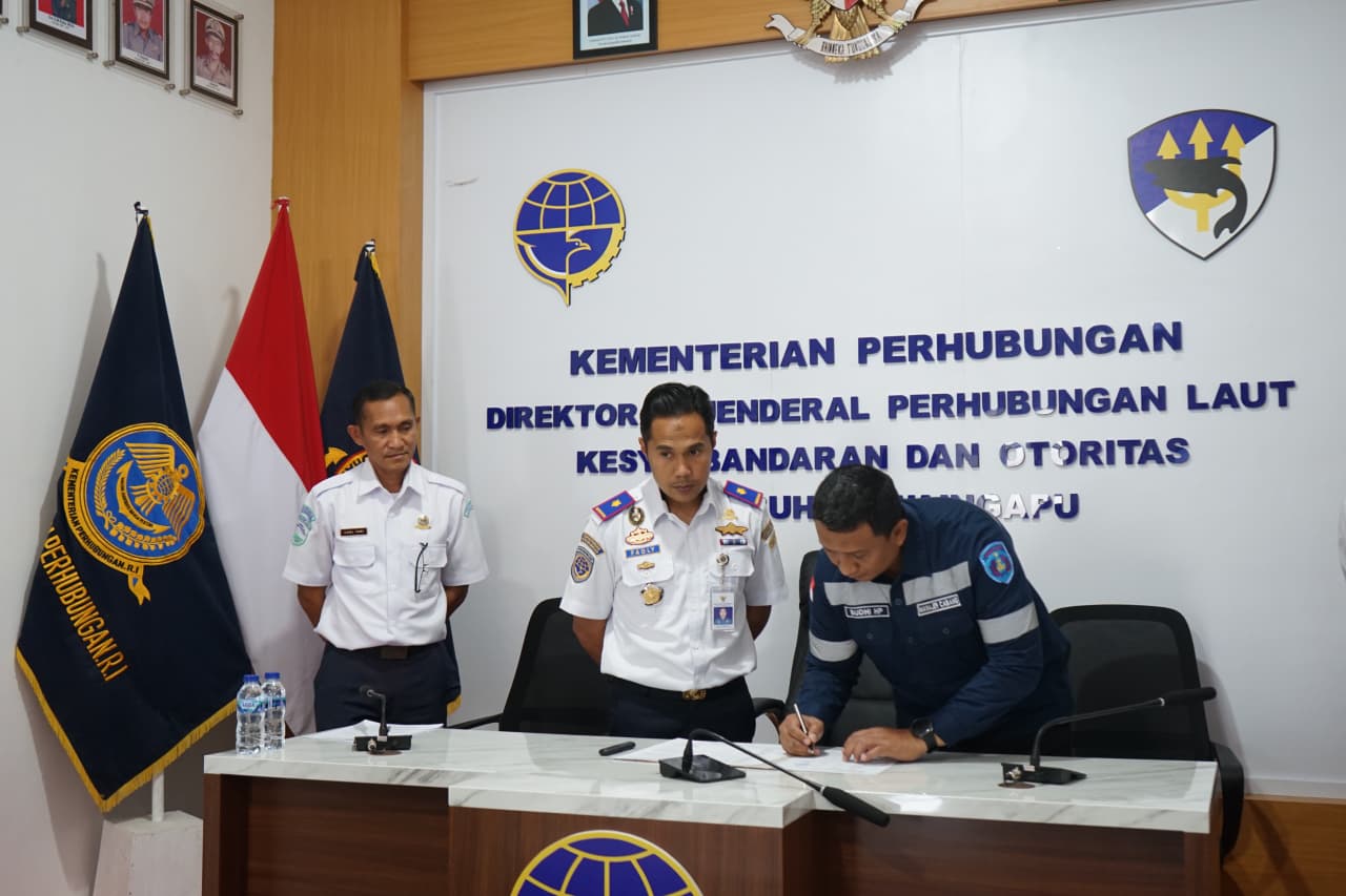 KSOP Waingapu Tindaklanjuti Kebijakan Ditjen Hubla, Perkuat Pemeriksaan Mandiri, Latihan Kondisi Darurat, dan Komitmen Integritas Keselamatan Pelayaran